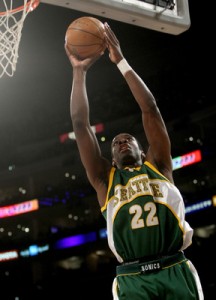 Jeff Green goes up to finish strong in a past NBA game.